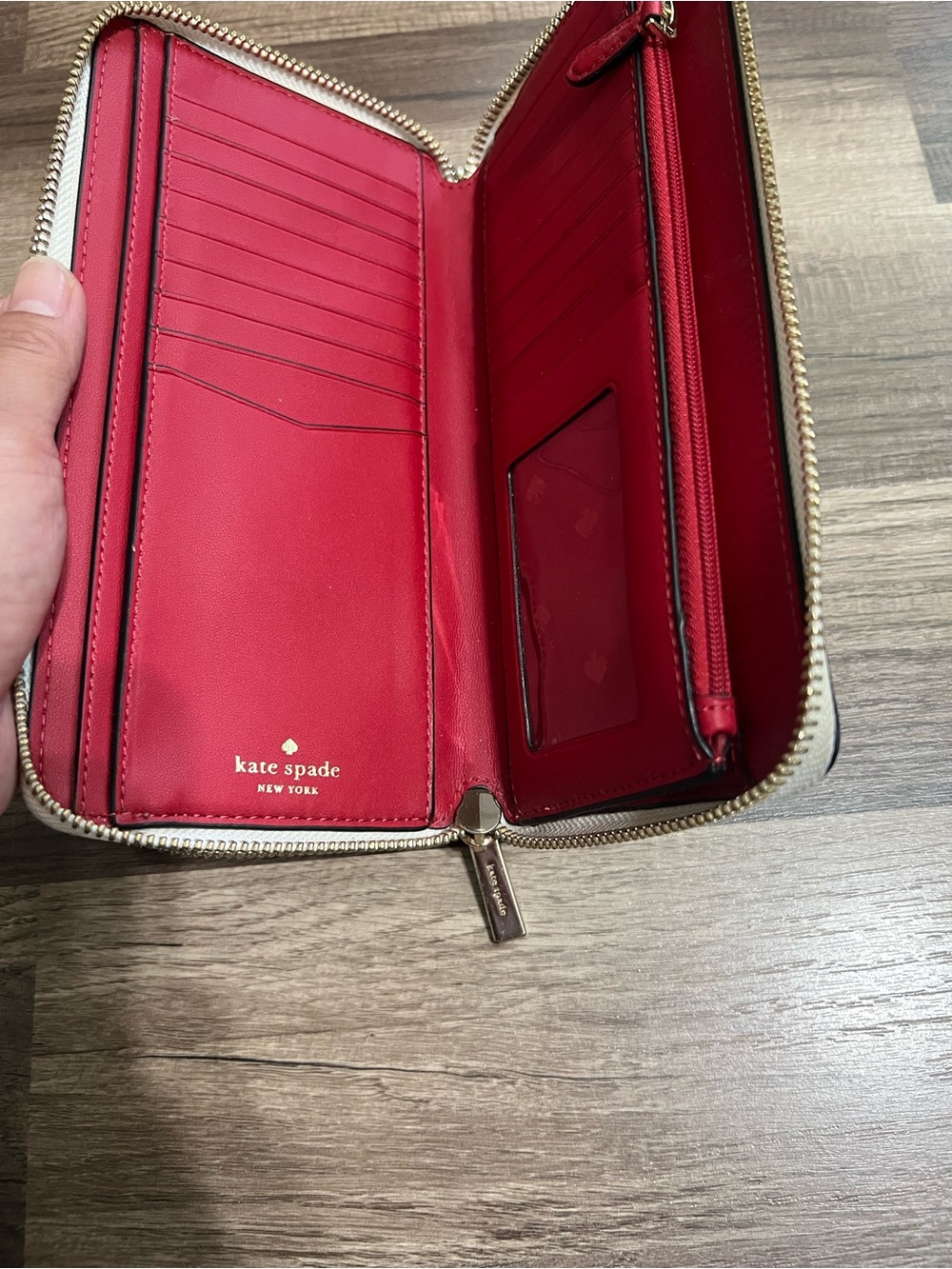 kate spade cream wristlet with red ladybug print - Picture 7 of 11